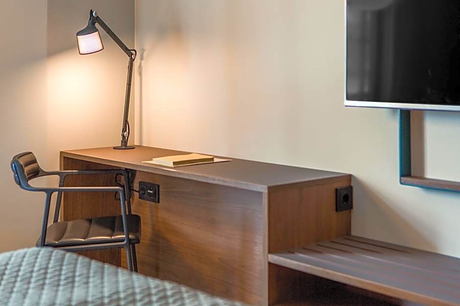 Quality Hotel River Station