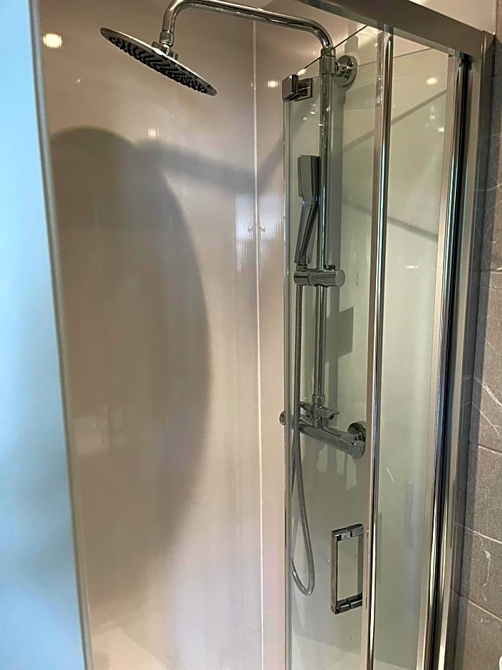 The Chapter - Hyde Park Hotel