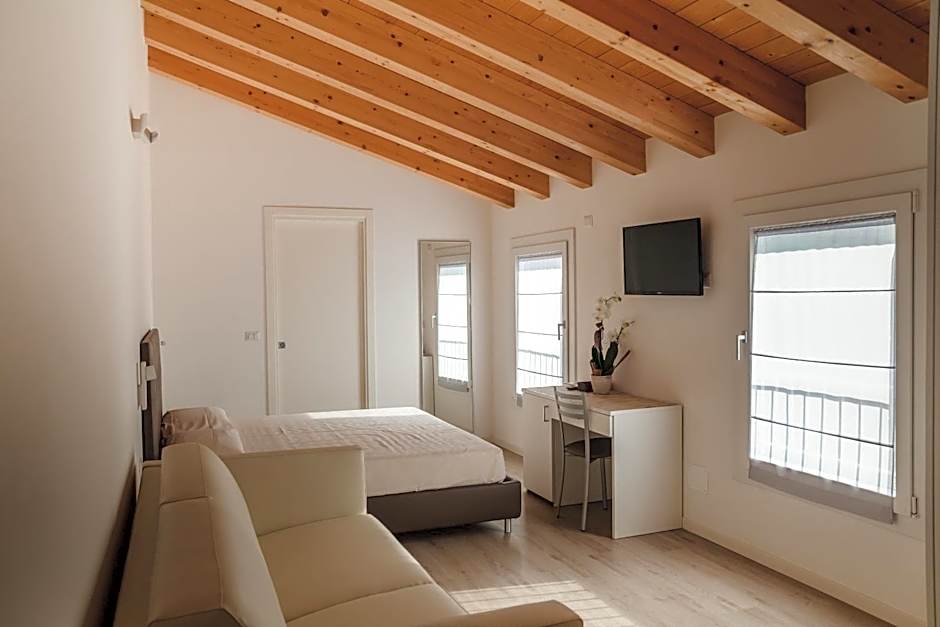 Terra Ferma Rooms&More