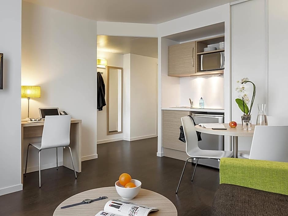Adagio Access Paris Reuilly Aparthotel