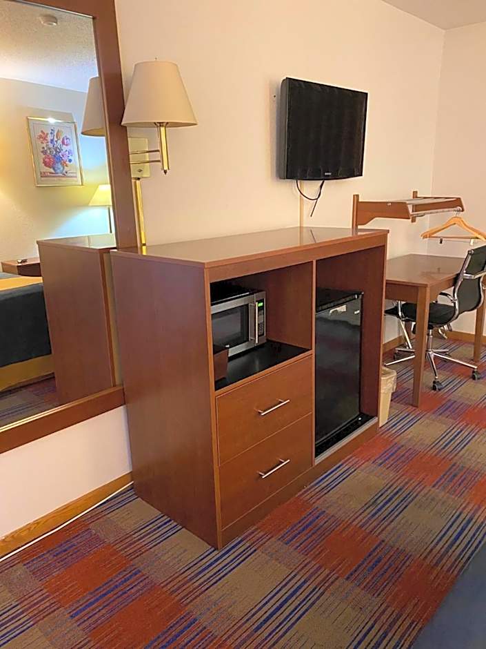 Americas Best Value Inn Champaign