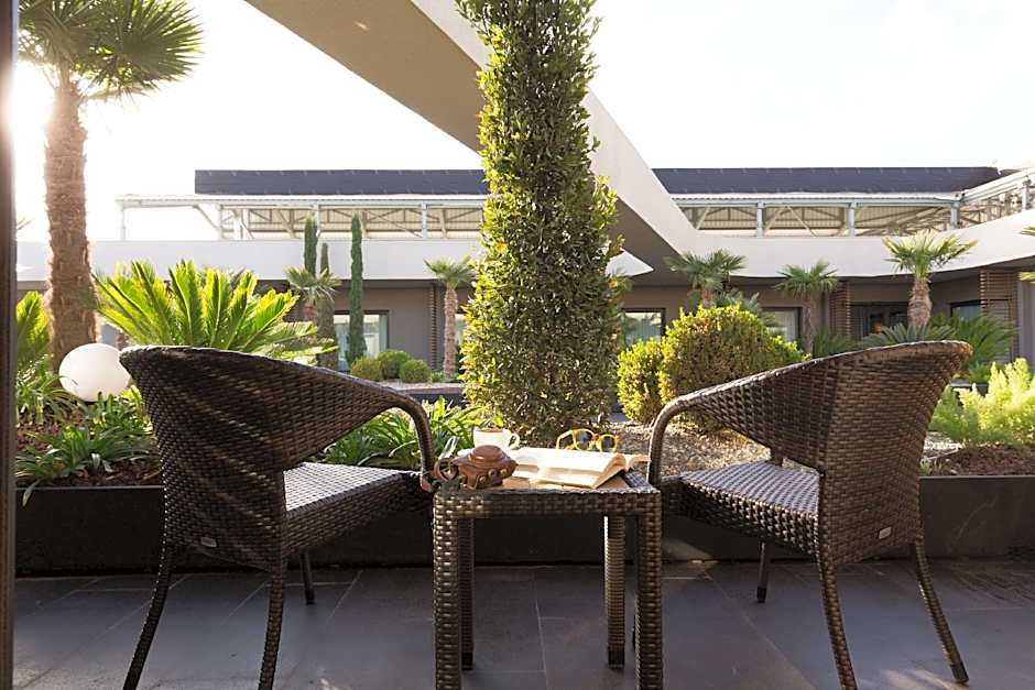 DoubleTree by Hilton Hotel Izmir Airport