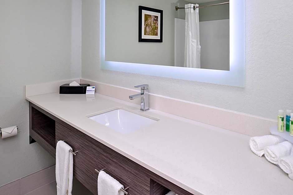 Holiday Inn Express Hotel & Suites Bonita Springs By IHG