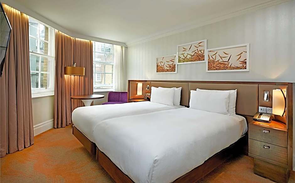 Hilton London Hyde Park