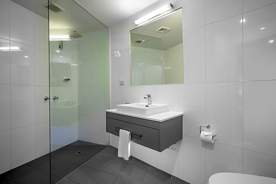 Nightelier Doncaster