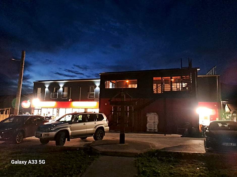 Borderline Accomodation