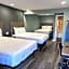 Surf City Inn & Suites