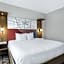 Best Western Plus Rose City Conference Center Inn