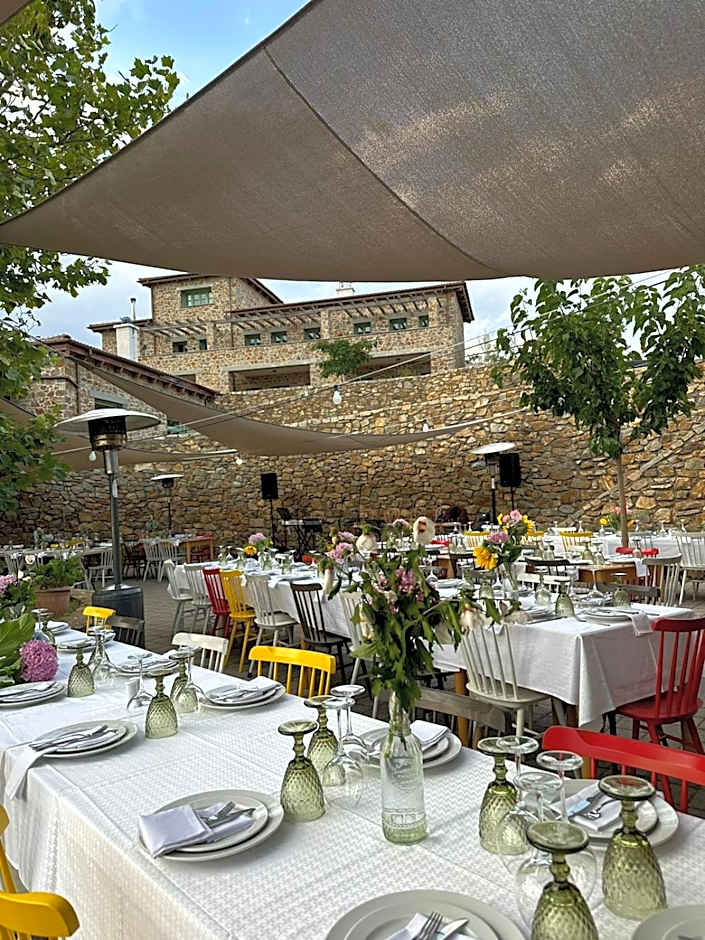 Foresta in Medias Mores