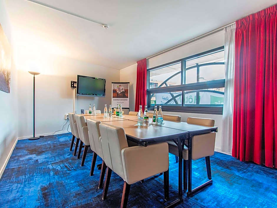 ibis Styles Evry Cathédrale