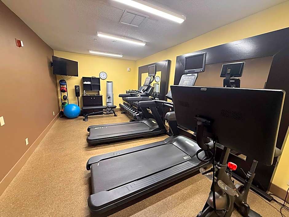 MainStay Suites