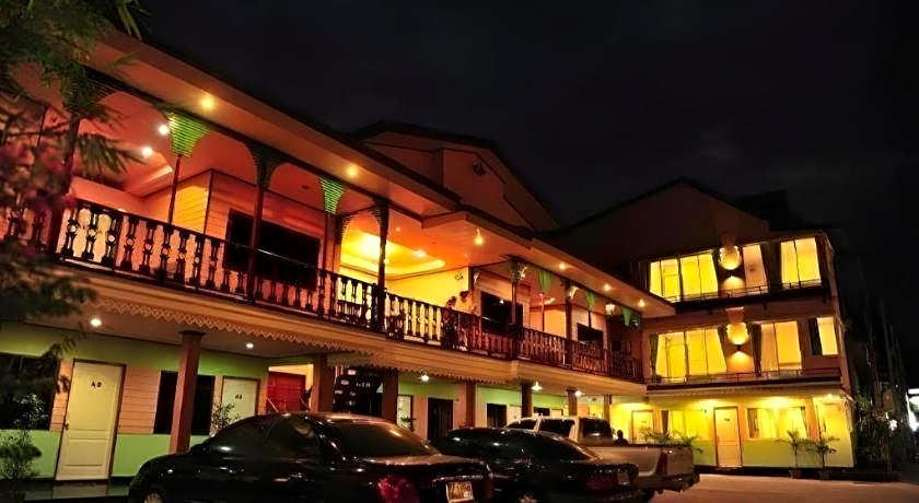 Magic House Hostel