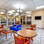 Super 8 by Wyndham Perrysburg/Toledo