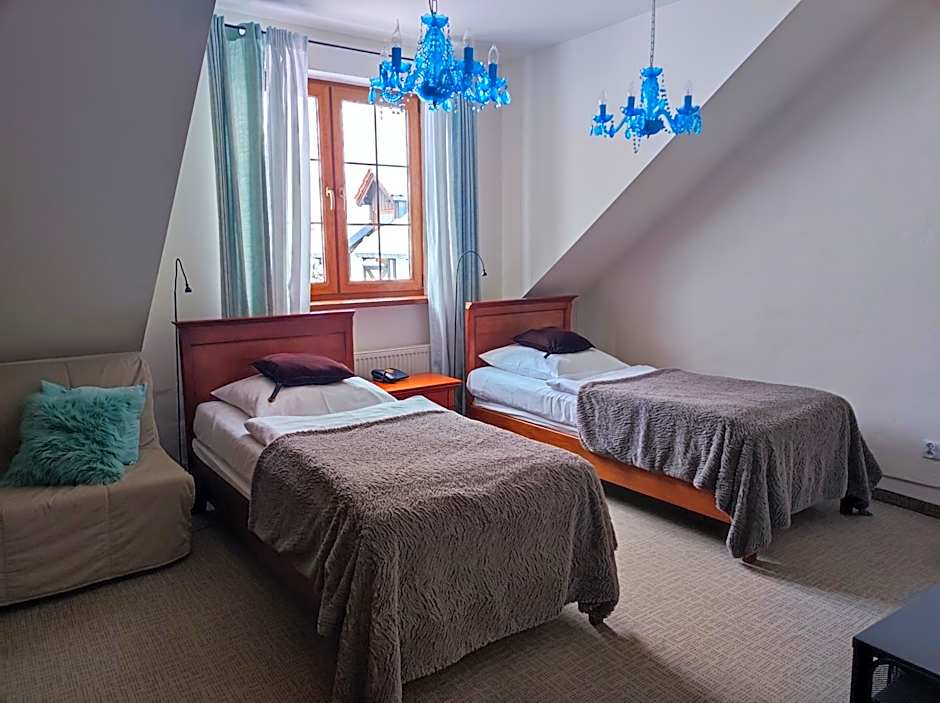 Hotel Dworek nad Regą