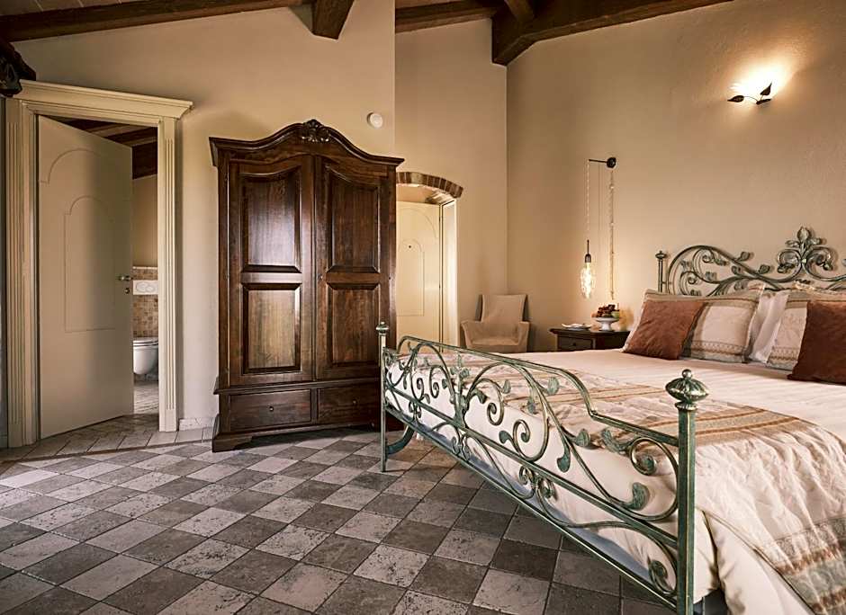 Tenuta Montemagno Relais & Wines