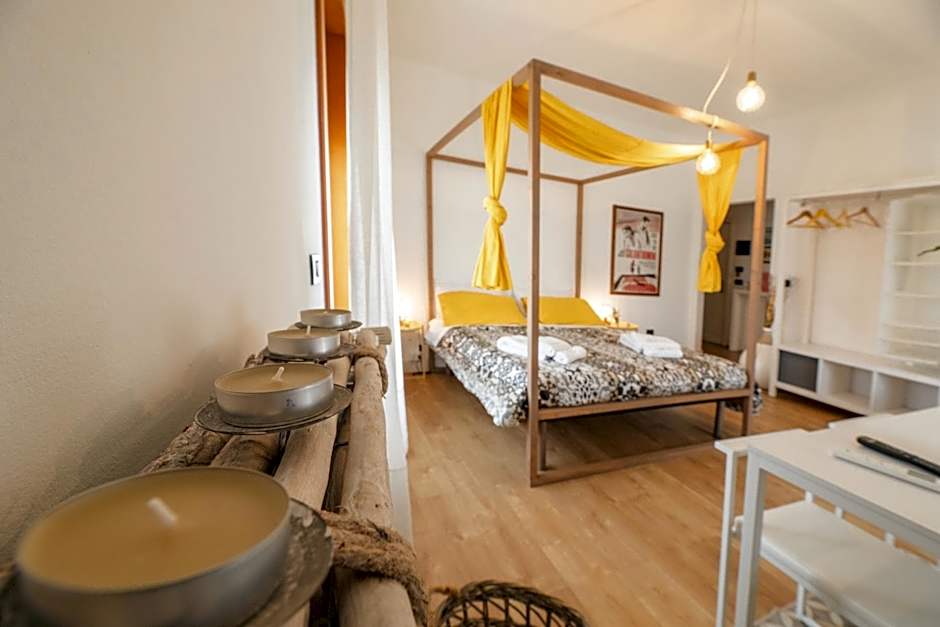 Le Stanze Di Brando E Nico