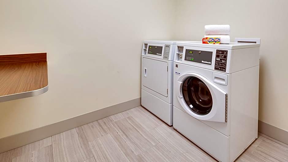 Holiday Inn Express & Suites Latta By IHG