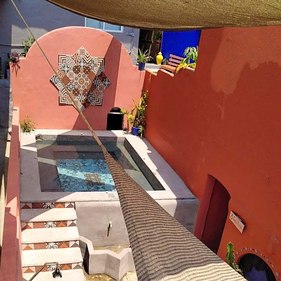 Riad Lola