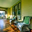 DeBary Inn