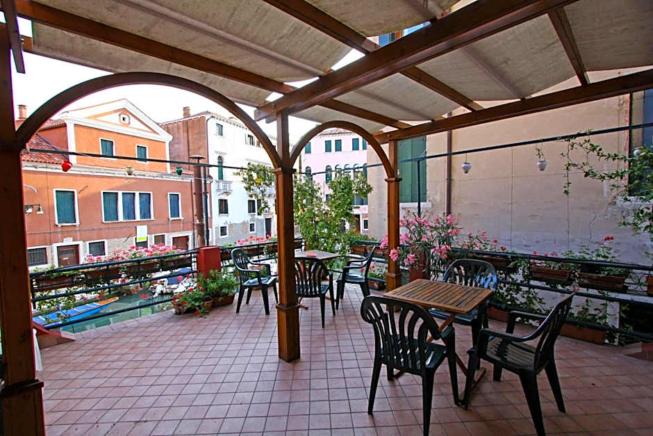 Hotel dalla Mora