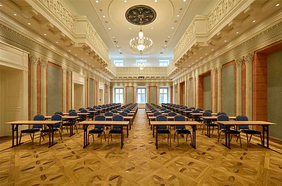 Hotel Saski Krakow Curio Collection by Hilton