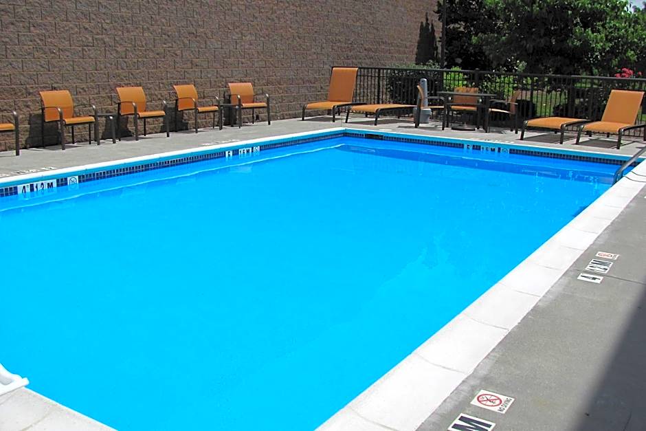 Courtyard by Marriott Danville