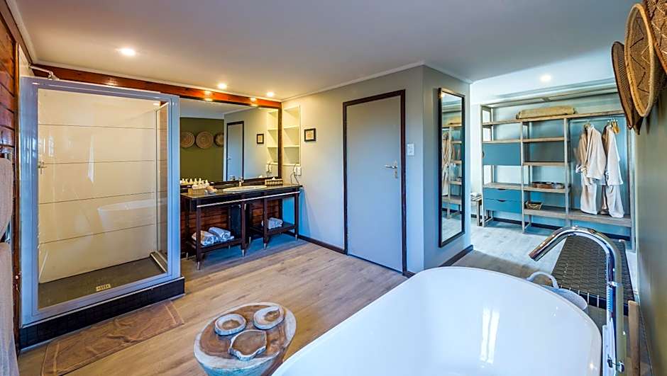 Kariega Game Reserve Ukhozi Lodge