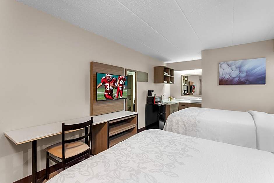 Photo 1 of 7 of Premium 2 Double Beds