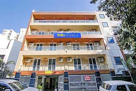 FabHotel Aashiyana Paradise