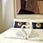 RQ Bangkok Sukhumvit 107 by Collection O