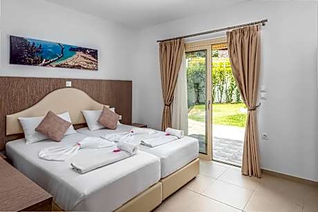 2 Bedroom Deluxe Suite Premium View