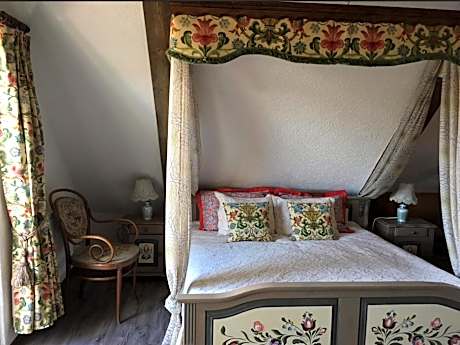 Apartment (6 Adults)