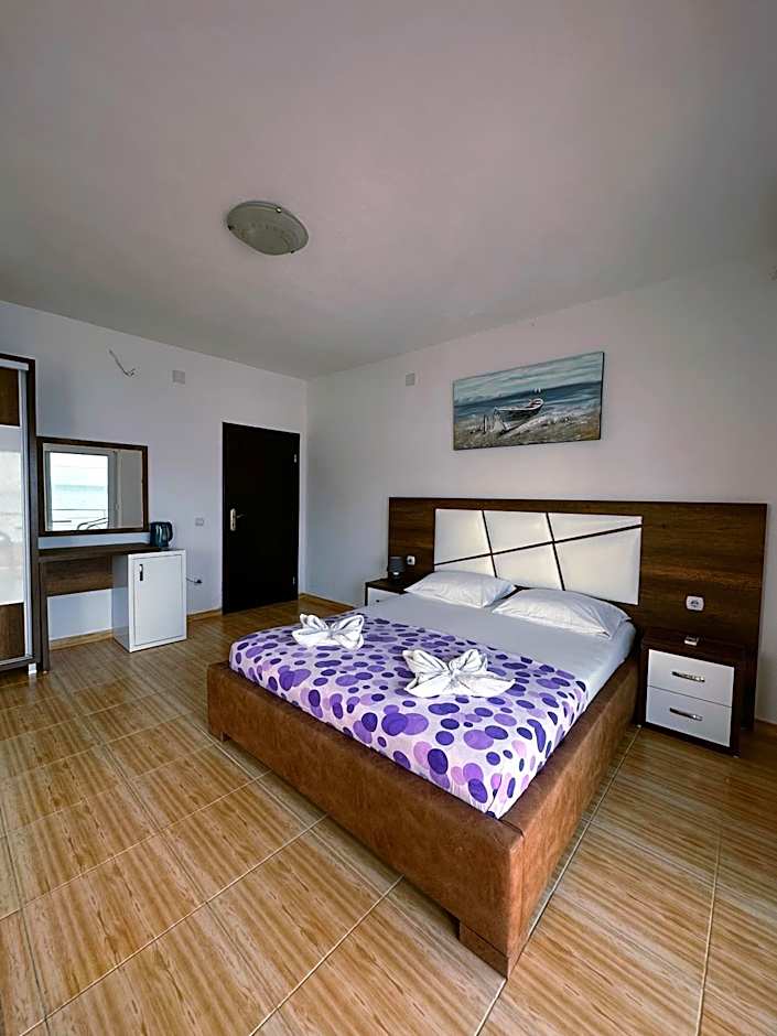 Casa Mila apartments & bungalows