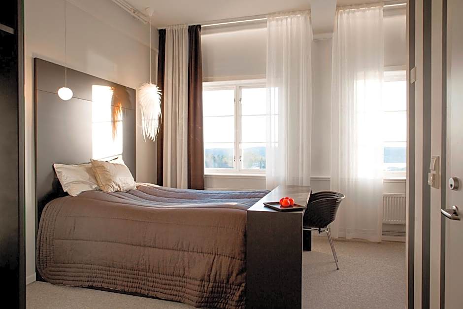 Fredriksten Hotell