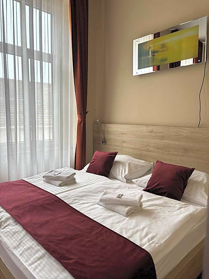 Hotel Stardust