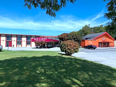 Red Carpet Inn and Suites Ebensburg