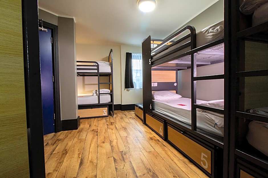Photo 1 of 7 of Bed in Mixed Dorm - Ensuite