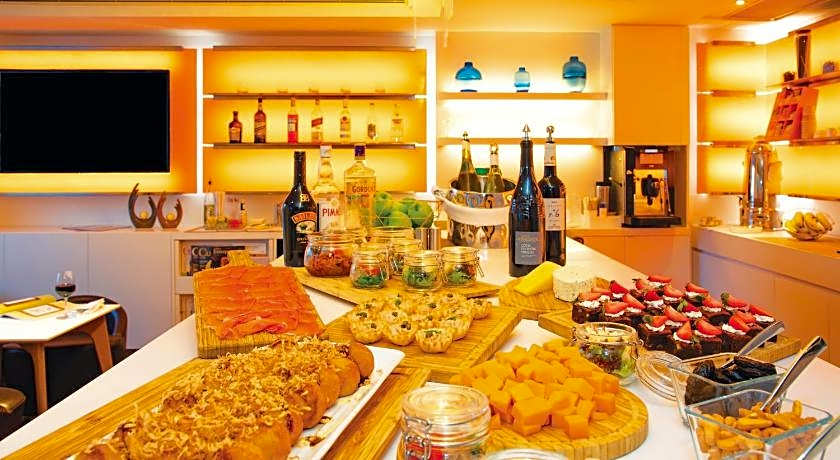 Novotel Century Hong Kong