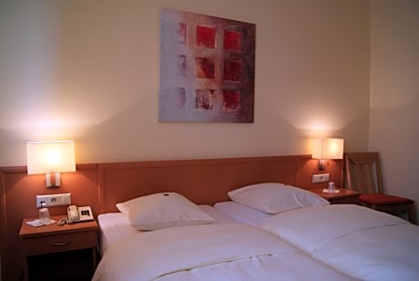 Comfort Double or Twin Room