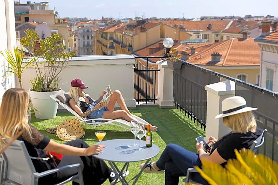 Hotel Byakko Nice