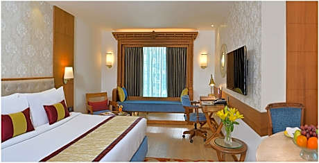 Club Double Room - 10% Discount on F&B and Laundry