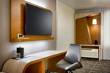 Connected King Suite, 2 room Suite, Bedroom 1: 1 King, Bedroom 2: 1 King, Sofa bed