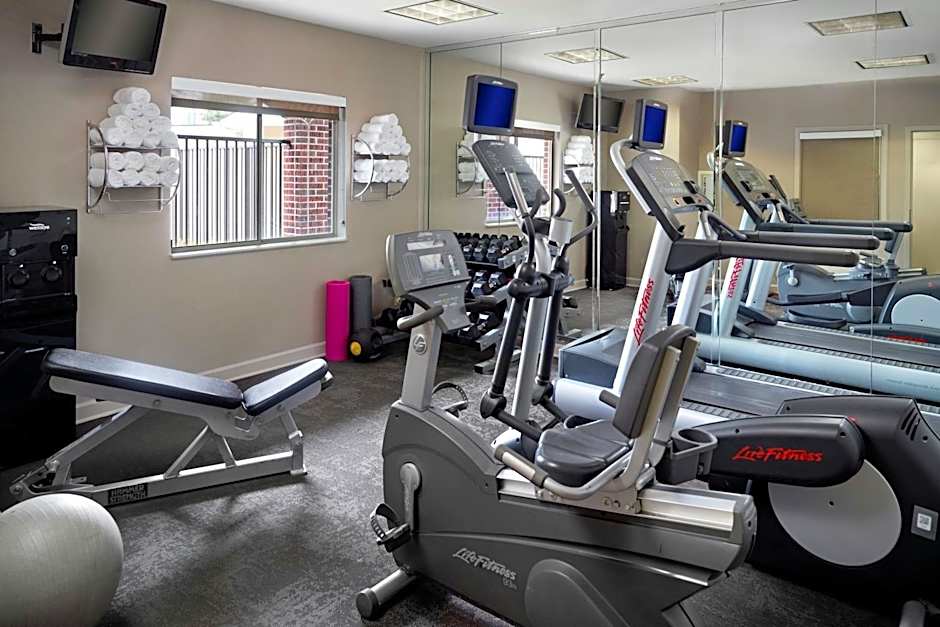 Residence Inn by Marriott Atlanta Airport North/Virginia Avenue