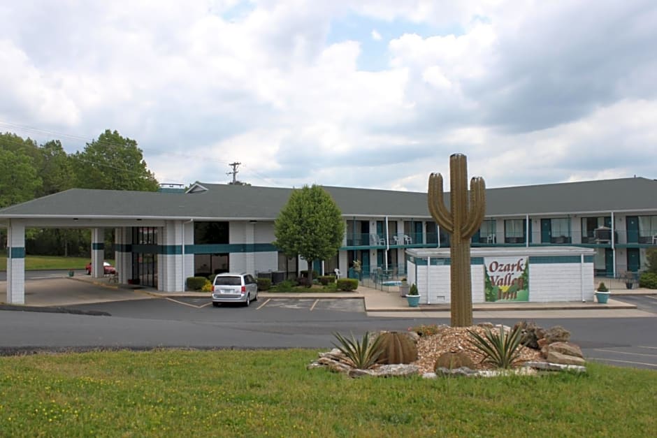 Ozark Valley Inn