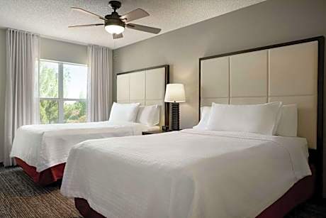 Double Room with Two Double Beds - Disability Access/Non-Smoking