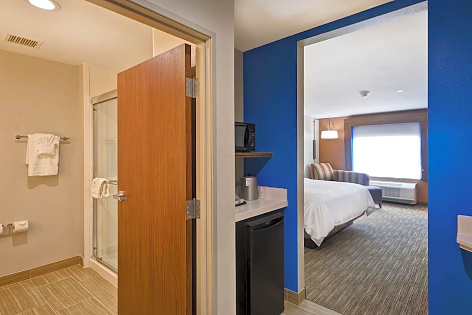 Holiday Inn Express And Suites Houston Nasa - Seabrook By IHG