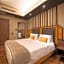 Solo Experience Hotel