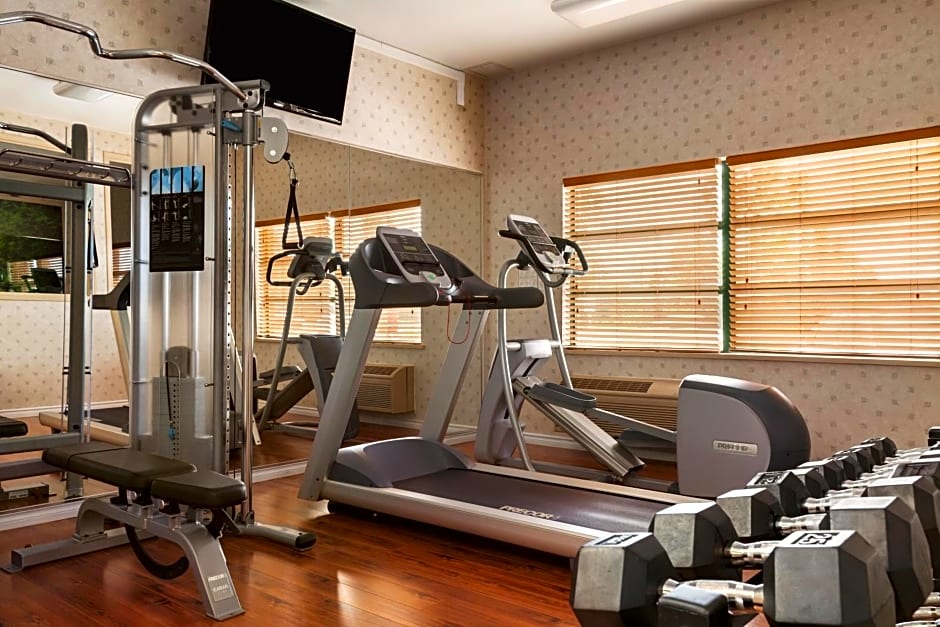 Poco Inn and Suites Hotel and Conference Center