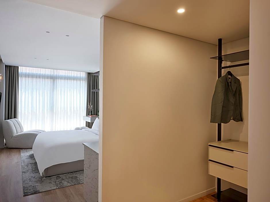 Nur Aparthotel Athens