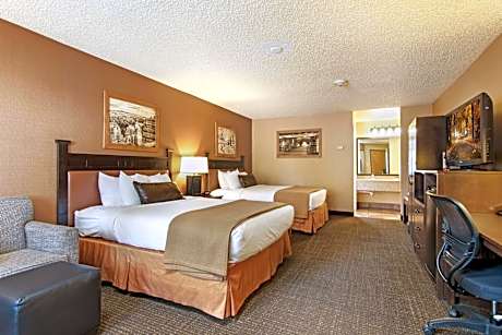 King Room with Two King Beds - Disability Access - Roll In Shower - Non Smoking